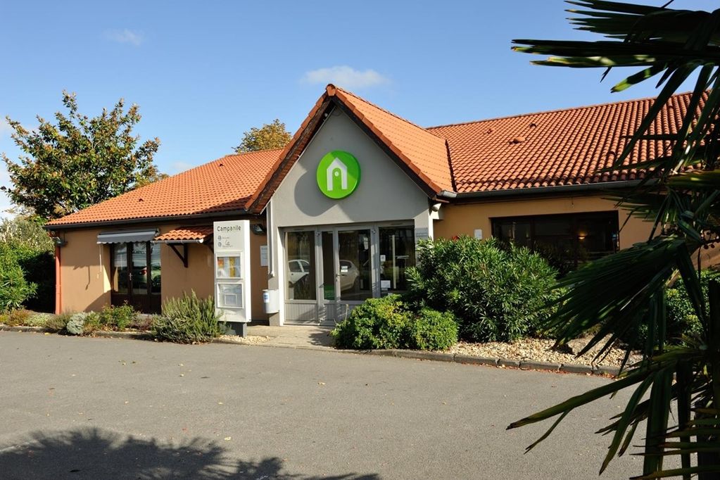 Hotel Campanile Saintes Zewnętrze zdjęcie